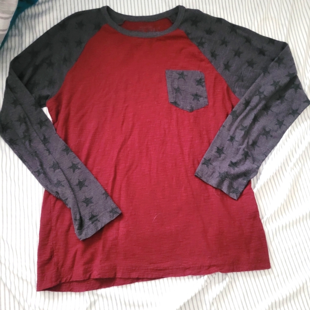 Red long sleeve shirt M